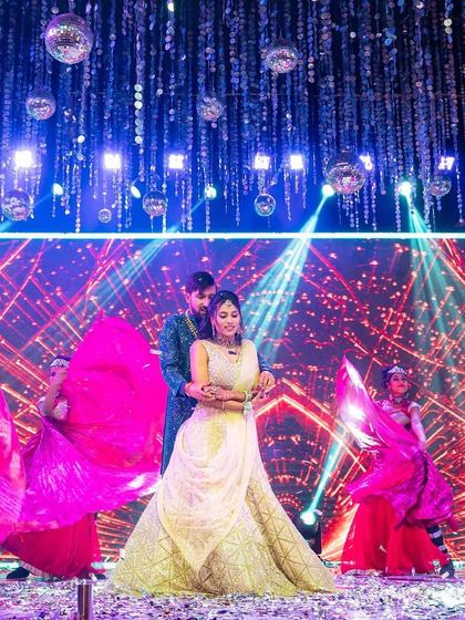 Taniya Dudani - Wedding & Sangeet Choreography Romantic Couple Dances photo 45