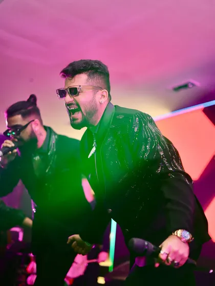 Pure, unfiltered energy. This is the passion you'll see from our vocalists during every performance. We feed off the crowd's excitement to deliver a show that's packed with powerful vocals and non-stop entertainment.