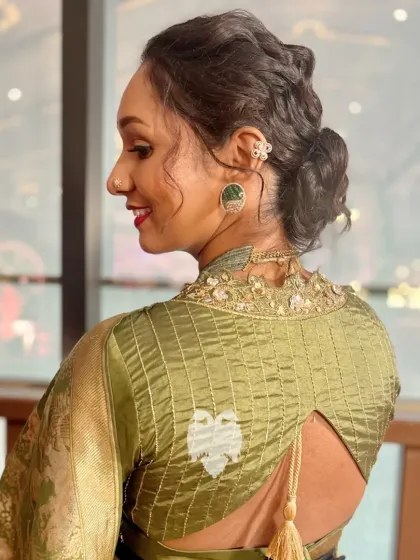 Blouse House by Mahitha Prasad - Custom Blouse Design & Embroidery Real Brides, Real Stories photo 18