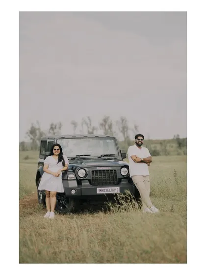For the adventurous couple, a road trip theme with a Mahindra Thar adds a cool, personal touch to the pre-wedding shoot. Let's find a vibe that's uniquely you.
