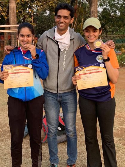 Celebrating International Olympic Day with our athletes and their coach, embodying the motto "Faster, Higher, Stronger - Together".