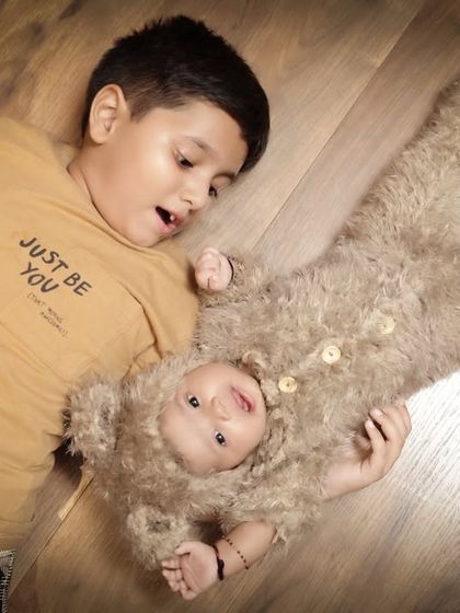 Family & Sibling Love photo 24