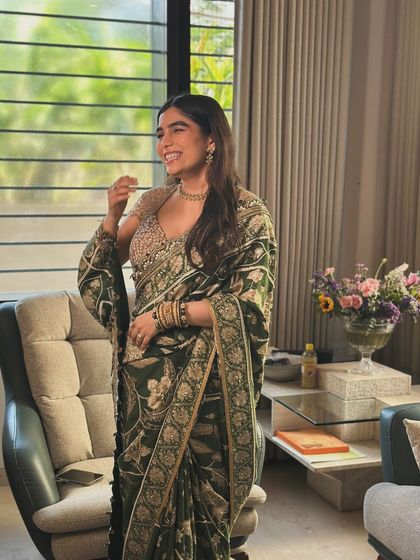 Juhi Sachdeva - Wedding Styling Timeless Bridal Looks photo 23