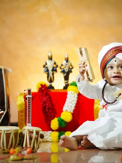 Another joyful shot of our Chota Varkari, capturing the happy spirit of the pilgrimage.