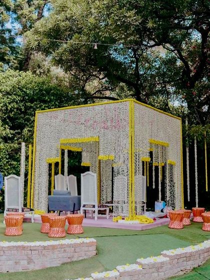 Daylight Celebrations: Haldi & Mehendi photo 8