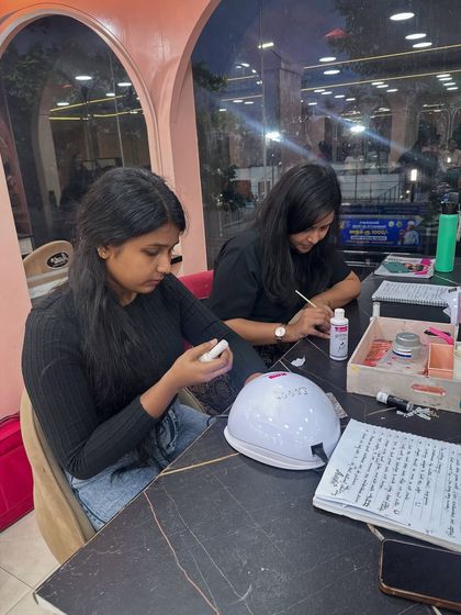 Asmitha Makeover Artistry - Nail Services & Training Professional Nail Art Course photo 20