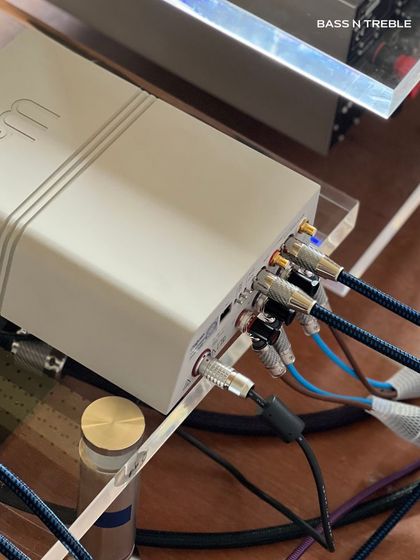 The Heart of the System: Amplifiers, DACs & Components photo 9