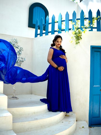 Outdoor Elegance: Lush Parks & Golden Light photo 20