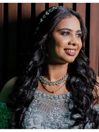 "Looking into the future with you by my side." Shweta's reception makeup looks radiant and happy in this candid moment.