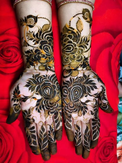 Hajira Mehendi Artist - Mehndi Artist Services Modern & Minimalist Designs photo 86