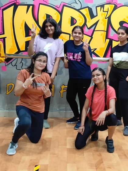 Harry's Dance N Fitness Academy - Dance Classes Teen & Senior Crew photo 32
