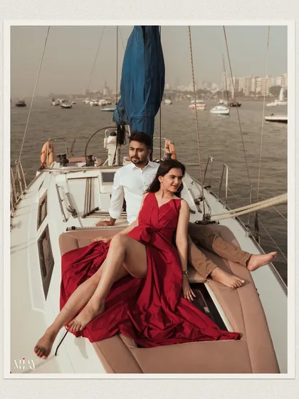 A luxurious pre-wedding shoot on a private yacht off the Mumbai coast. This is for couples looking for a glamorous and exclusive experience with the city skyline as their witness.