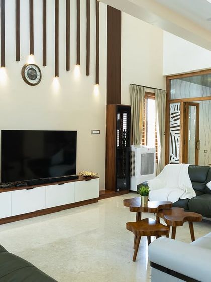 Truww - Turnkey Home Interiors Living & Dining Rooms: Spaces for Connection photo 14