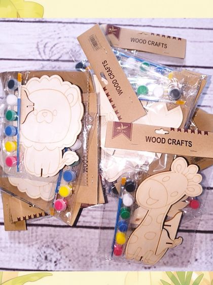 These DIY woodcraft kits are a fantastic addition to any gift bag. This image shows the lion and giraffe painting sets that were included in a large order of 60 jungle hampers.