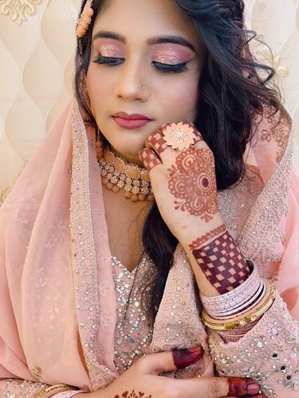 Muslim Bridal & Walima Looks photo 8