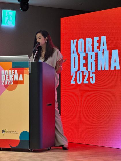 On stage at Korea Derma 2025. Sharing insights on aesthetic medicine with an engaged audience of international peers is always an inspiring experience.