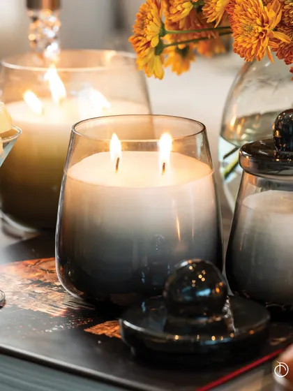 Here’s to new hopes and a new spirit of giving. This Diwali, let the symphony of joyous fragrances from my Cosmic Hues collection fill your heart and your home.