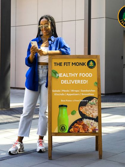 Get your healthy food deliveries sorted. Whether you're craving salads, meals, wraps, or smoothies, I deliver fresh and delicious options right to your doorstep.
