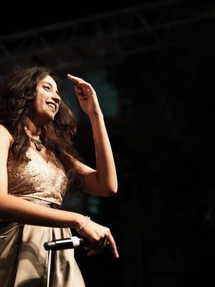 Sunidhi Ganesh - Acoustic Singer (Solo/Duo) Live Concerts & Stage Shows photo 7