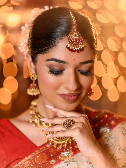 The Canvas Story - Fashion & Production Makeup Glamorous Ethnic & Festive Looks photo 9