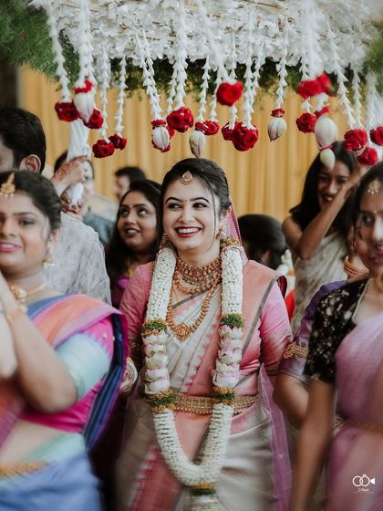 2Bonds - Wedding Photography & Films Sacred Vows: The Wedding Ceremony photo 50