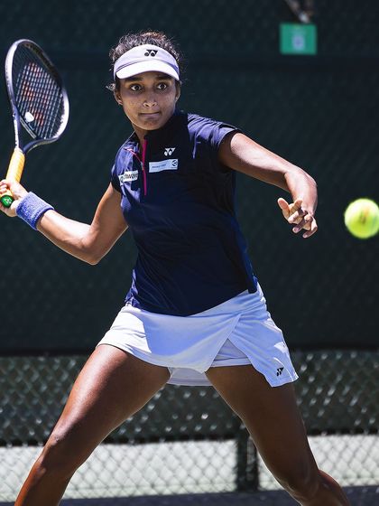 Sahaja Yamalapalli - Tennis Performance Coaching On-Court Action: The Pro Circuit photo 7