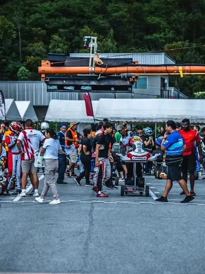 The pre-race grid walk at the Bira Kart Circuit in Thailand.