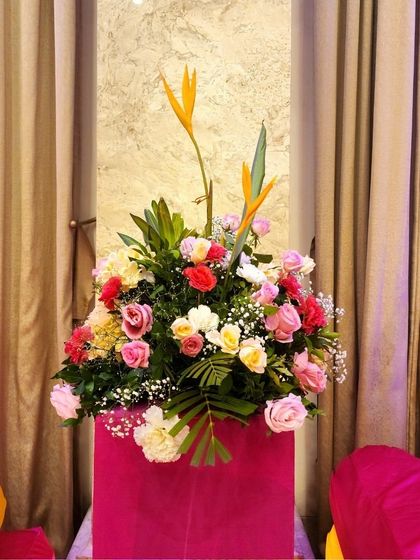 Vibrant Haldi & Mehendi Setups photo 19