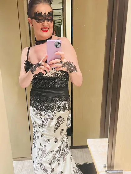 For a client attending a grand masquerade ball, we had just one week to create a complete look from scratch. I sourced the perfect gown and custom-made accessories to bring her Cinderella moment to life, proving that a killer look is possible even on a tight deadline.