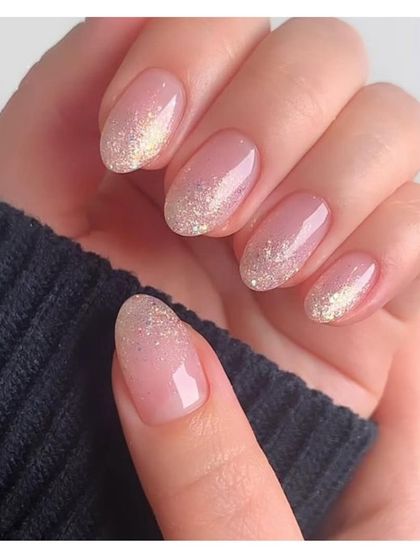 El Barbero - Nail Services Chrome, Cat-Eye & Glitter photo 7