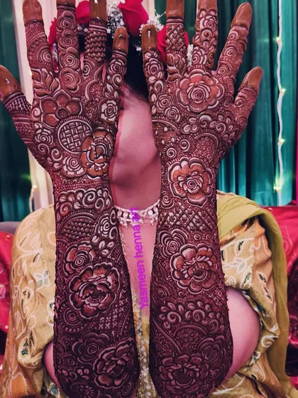 A showcase of the beautiful, dark red stain that my organic henna produces. This is the color every bride dreams of.