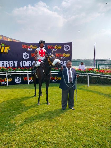 'Maple Leaf', the champion of The Stewards Gold Cup.