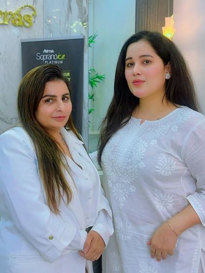We are grateful to have clients like Sakshi Maggo trust us with their aesthetic journey. Here she is with Dr. Ritu after a session at our clinic.