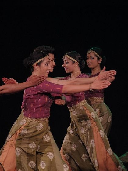 Etram Dance Academy - Dance Classes & Workshops On Stage: Our Performances & Showcases photo 41