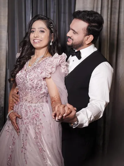 For the modern bride who wants to dance the night away. This fresh, dewy reception glam in a stunning pastel gown is all about glowing skin and effortless elegance.