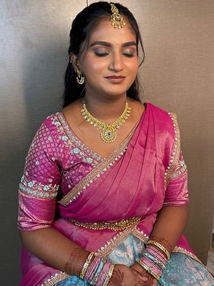 Sneha Kiran - Bridal & Event Makeup Artistry Radiant Brides: Makeup for Dusky & Deep Skin Tones photo 3