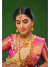 Makeup & Hairstyling Courses