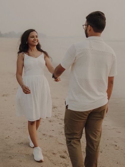 Wedding Photographer - Pre-Wedding Photoshoots & Films Coastal Romance photo 18