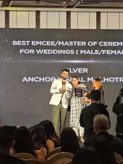 Sharing the stage with my mom and the famous Sima Taparia from Indian Matchmaking. A truly magical night, and this award from WeddingSutra is one I hold close to my heart.