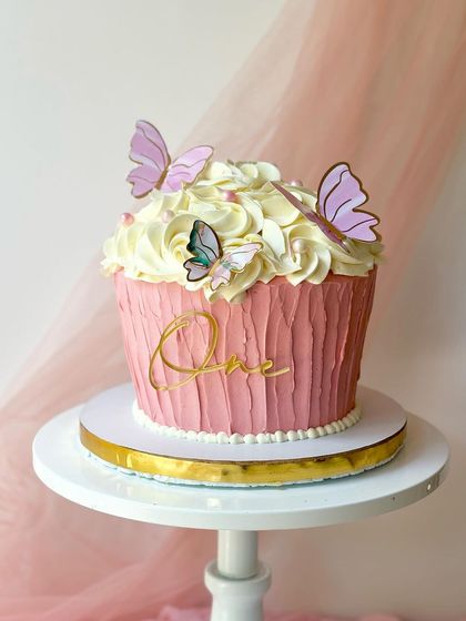 Butter - Custom Themed & Sculptural Cakes Welcome, Little One: Baby & Milestone Cakes photo 20