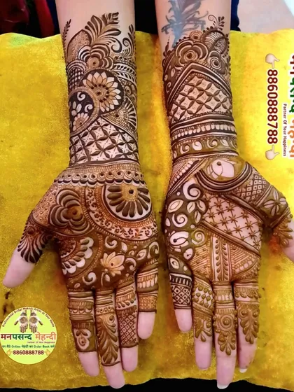 Another example of a 3D Madhubani design, showing how different motifs can be combined to create a unique and eye-catching look.