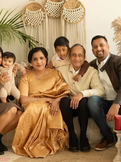 Bringing everyone together, from grandparents to the newest little one, is what makes family portraits timeless. I love capturing the connections between generations in one beautiful frame.
