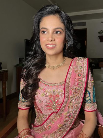 Soft & Radiant Glam photo 12