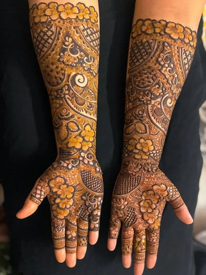 Mehendi Art by Nishat - Mehndi (Henna) Artistry Elaborate Bridal Henna photo 68