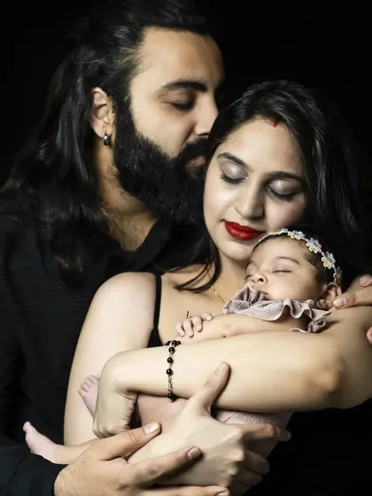 Capturing the first moments of a new family is incredibly special. I focus on the connection and love, creating intimate portraits that you will treasure forever.