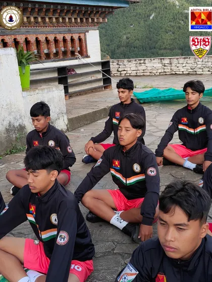 Finding focus and inner peace. Our players in a meditation session, learning techniques to control their breathing and sharpen their concentration, essential skills for any top athlete.