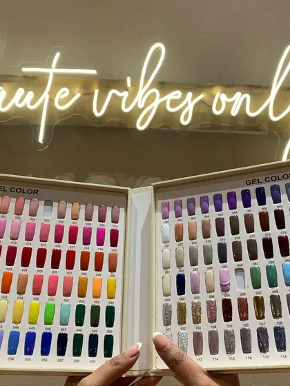 "Haute vibes only" is our motto. We have hundreds of gel colors to choose from, so you can find the perfect shade to match your vibe.