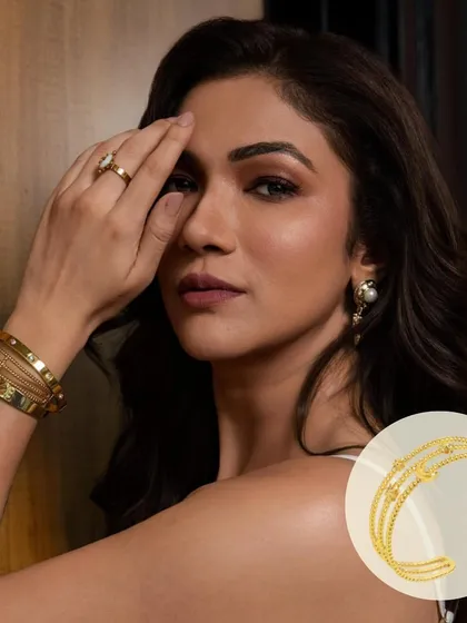 Ridhima Pandit is absolutely slaying in our golden bangle stack. The combination of our jumbo spike and moon star cuff bangles looks stunning on her.