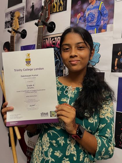Congratulations to Dakshayani for scoring a Distinction in her Grade 4 Drums exam from Trinity College London. An incredible achievement.