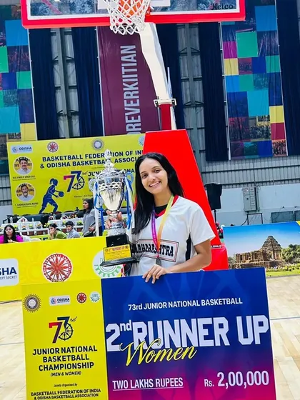 So proud of Muskan for clinching 3rd place at the Junior Nationals. She's a standout player who balances academics and high level basketball with incredible discipline.